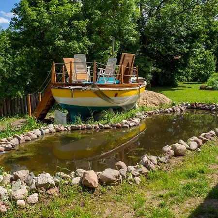 Dworek Krola Stanislawa - Chabrowy Lägenhet Węgorzewo