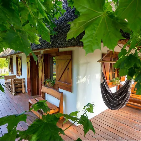 Dworek Krola Stanislawa - Chabrowy